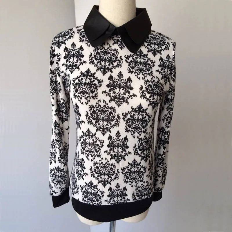 Knitted Floral Pullover